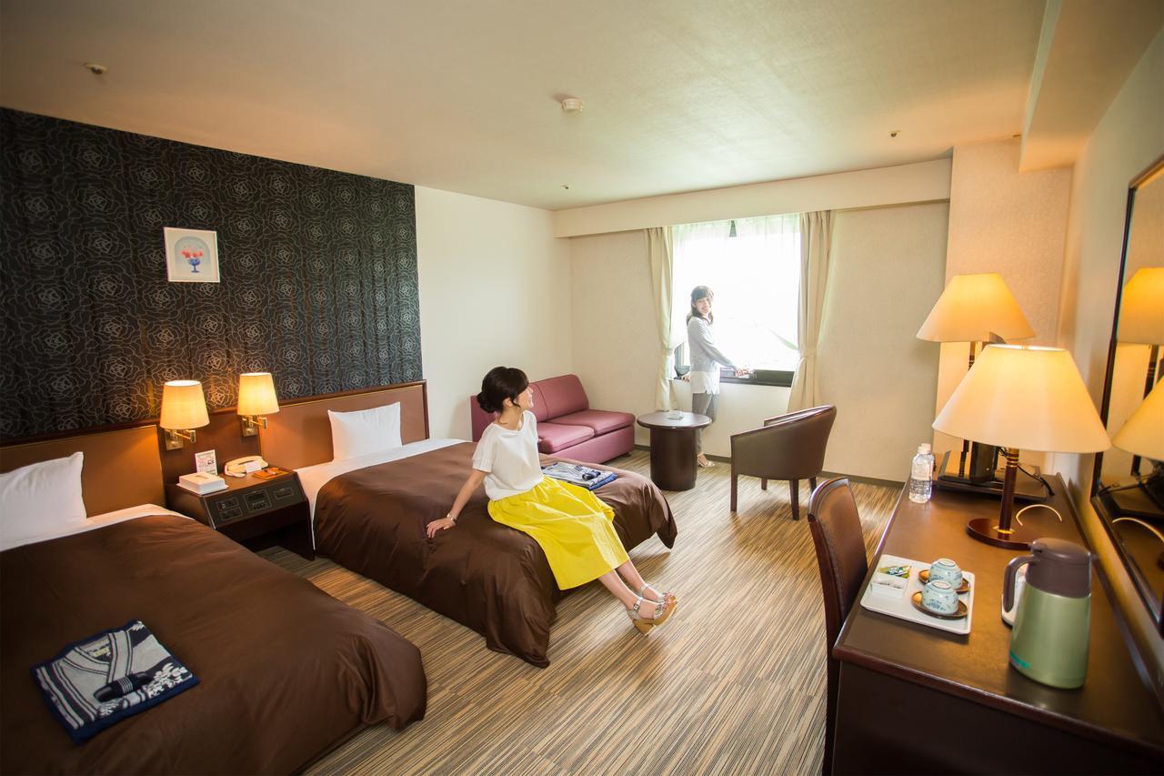 Hotel Green Hill Kagoshima Satsumasendai Exterior photo